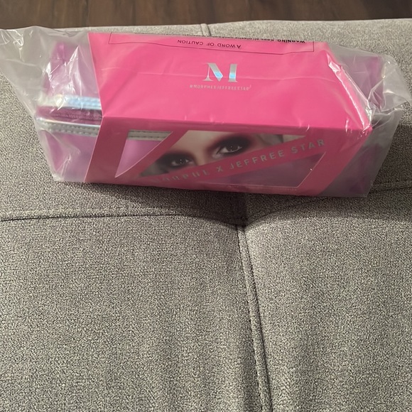 Morphe X Jeffree Star makeup brush set - Picture 6 of 6